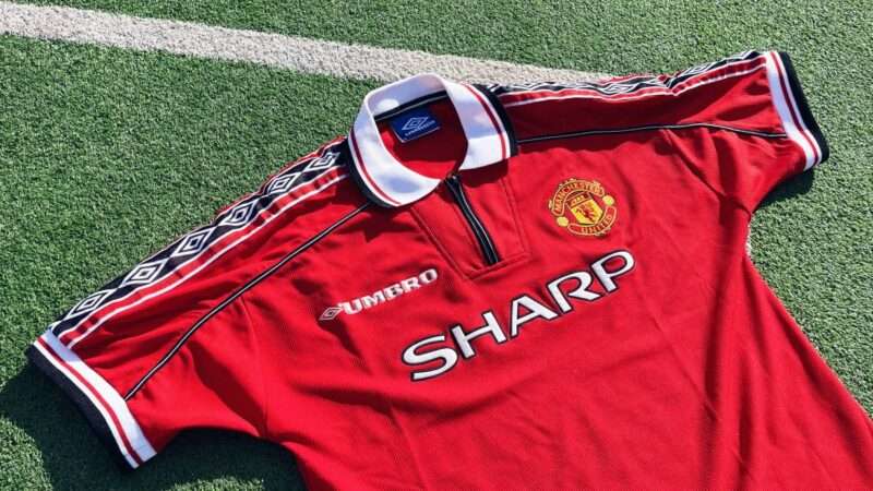 Les clés pour réussir votre achat de maillot de foot vintage